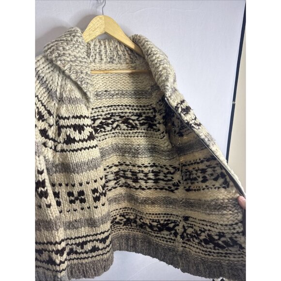 Chunky Cowichan-Style Hand-Knit Zip Cardigan Shawl Collar Men’s S / Women’s M - Picture 6 of 6